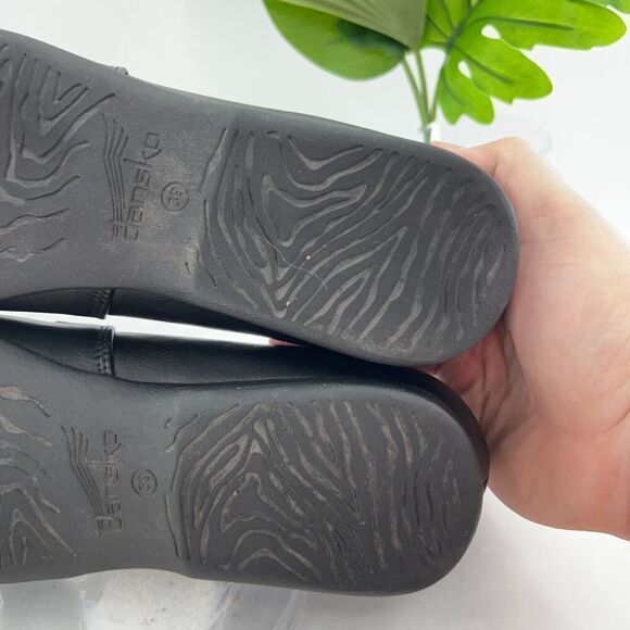 Dansko Womens Larisa Loafer Size 39 8.5 Black Leather Low Heel Slip On Work Shoe - Picture 12 of 15